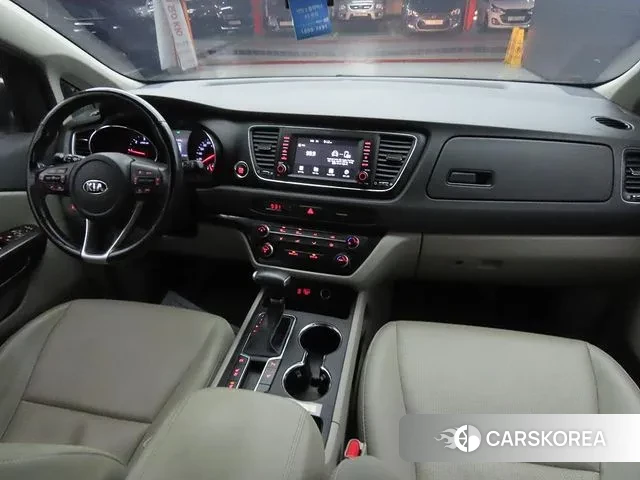 Kia The New Carnival id 3444549 из Кореи 15