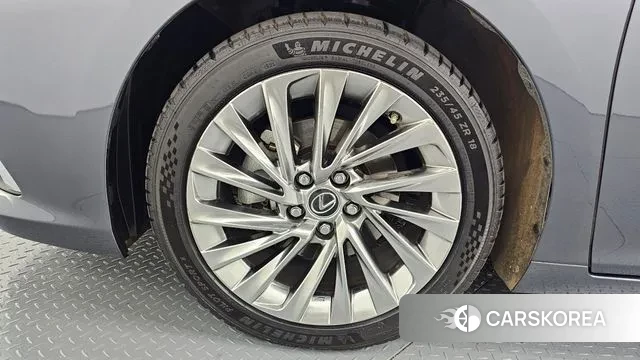 Lexus ES300h 7th generation id 3333094 из Кореи 15