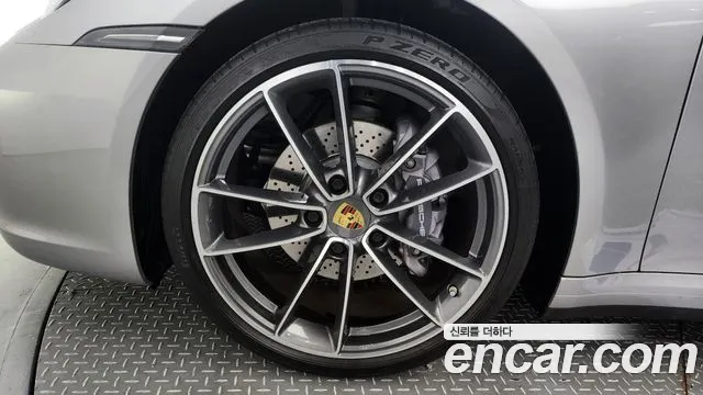 Porsche 911(992) id 2728301 из Кореи 15