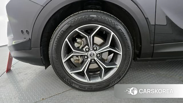 Ssangyong Beautiful Korando id 3828933 из Кореи 15