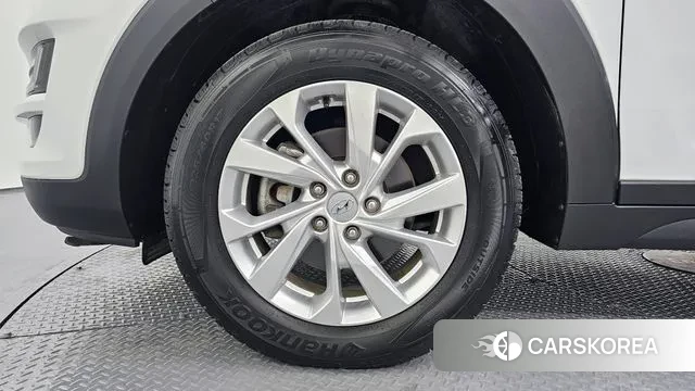 Hyundai All New Tucson id 3703217 из Кореи 15