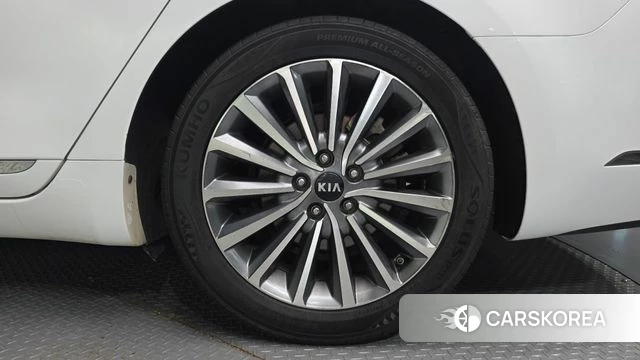 Kia Come New K7 id 4658400 из Кореи 15