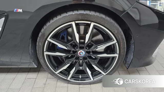 BMW 8 Series (G15) id 3037093 из Кореи 15