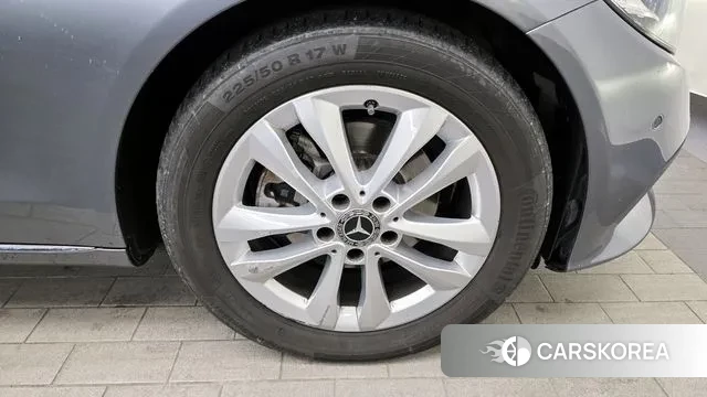 Mercedes-Benz C-Class W205 id 3573876 из Кореи 15