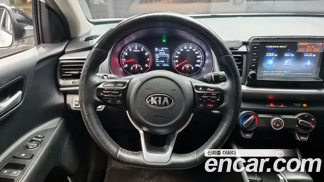 Kia Stonic id 2560728 из Кореи 15