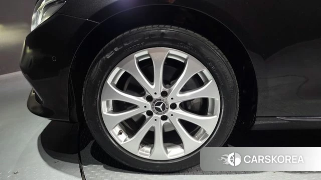 Mercedes-Benz E-Class W213 id 4246111 из Кореи 15