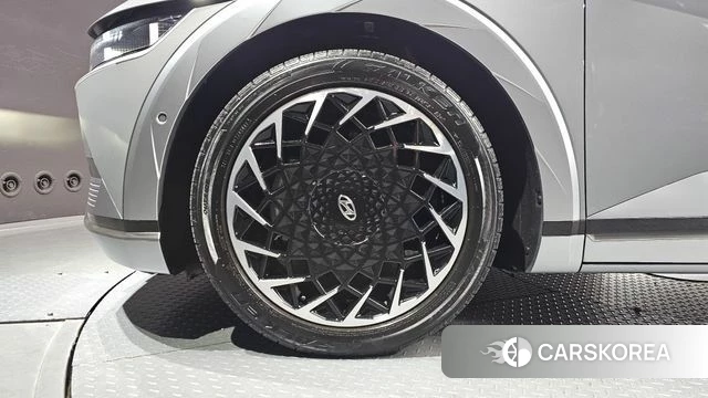 Hyundai Ionic 5 id 4445295 из Кореи 15