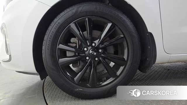 Kia The New Carnival id 4737373 из Кореи 15