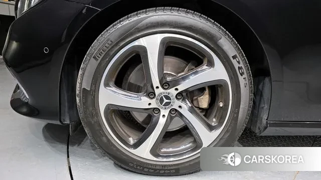 Mercedes-Benz E-Class W213 id 3686857 из Кореи 15