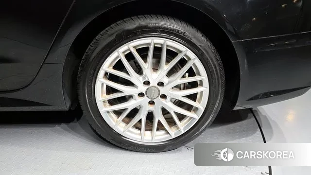 Audi New A6 id 3593509 из Кореи 15