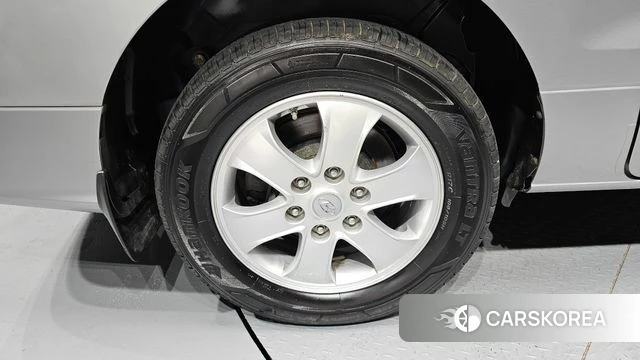 Hyundai The New Grand Starex id 4574294 из Кореи 15