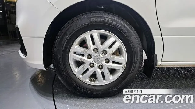 Hyundai The New Grand Starex id 2759147 из Кореи 15