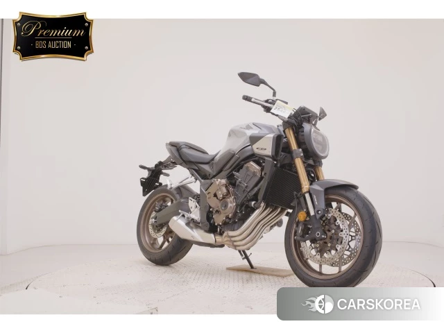 Проданный Honda CB650R E-CLUTCH 2026 из Японии, фото 3