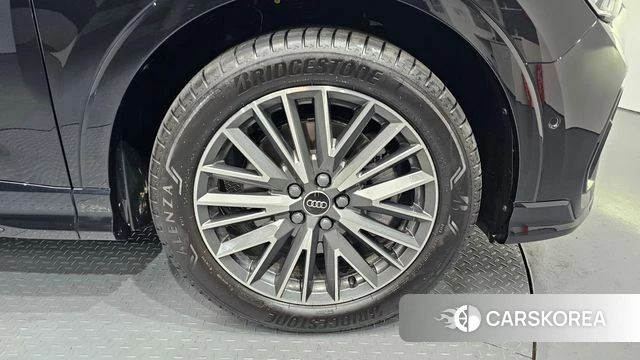 Audi Q3 (F3) id 3831299 из Кореи 15