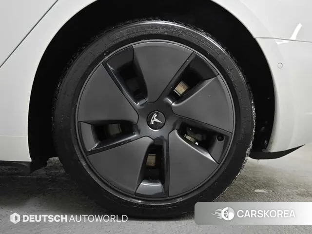 Tesla Model 3 id 3620857 из Кореи 15