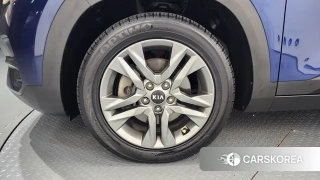 Kia Seltos id 3060120 из Кореи 15