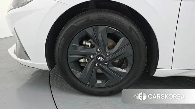 Hyundai Avante Hybrid (CN7) id 4323203 из Кореи 15