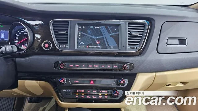 Kia The New Carnival id 2633604 из Кореи 15