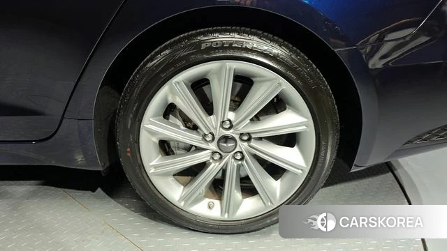 Genesis The New G70 id 3805498 из Кореи 15