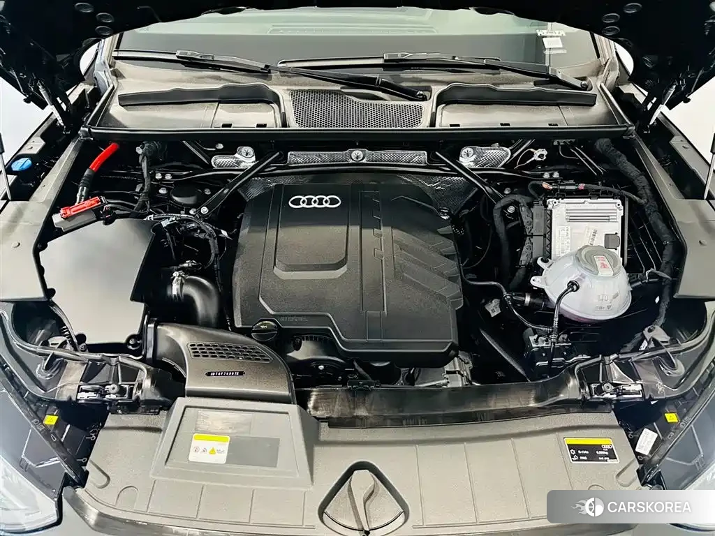 Audi Q5L Sportback id 4514216 из Китая 11