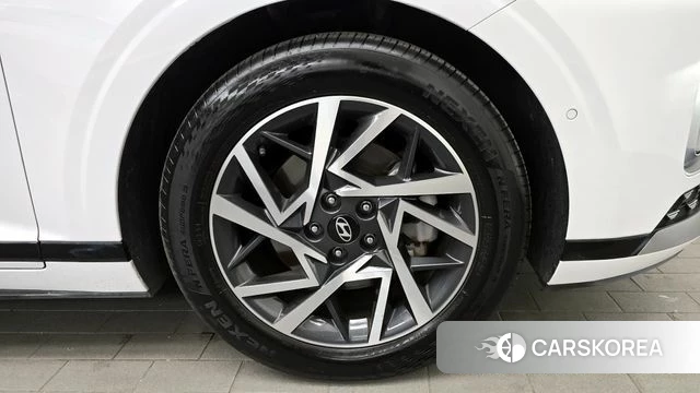Hyundai Grandeur (GN7) id 3877483 из Кореи 15