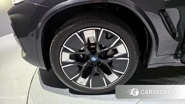 BMW iX3 id 3528693 из Кореи 15