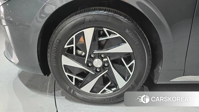 Hyundai The New Grandeur IG Hybrid id 4409034 из Кореи 27