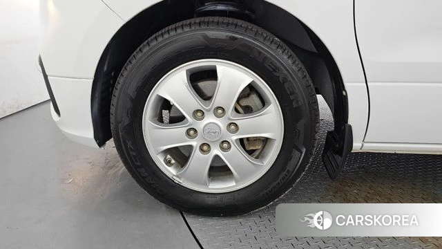 Hyundai The New Grand Starex id 4465676 из Кореи 15