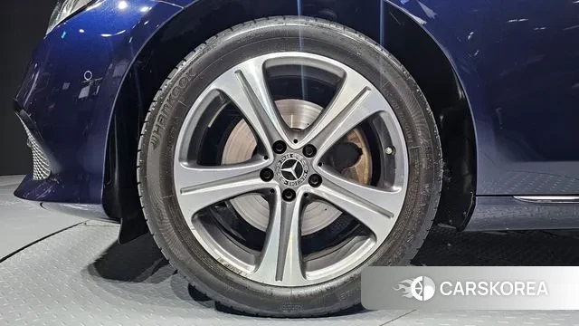 Mercedes-Benz E-Class W213 id 3009194 из Кореи 15