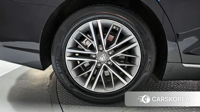 Hyundai Grandeur IG id 3867375 из Кореи 15