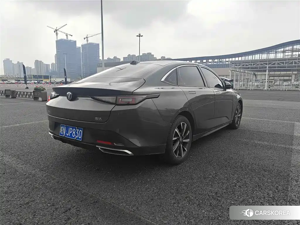 Chang'an Yida 2023 Silver/gray из Китая, фото 6