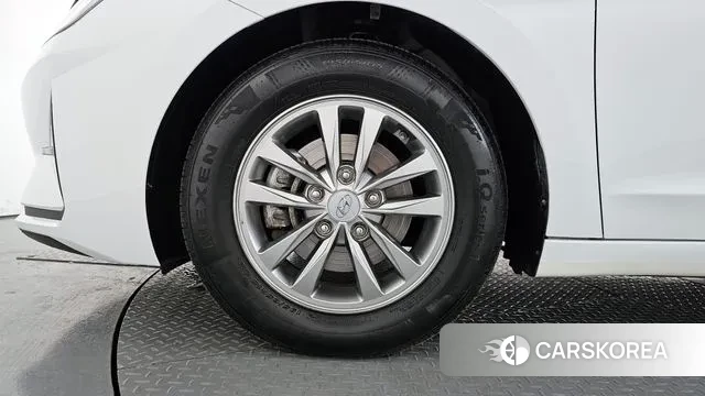 Hyundai The New Avante AD id 3703516 из Кореи 15