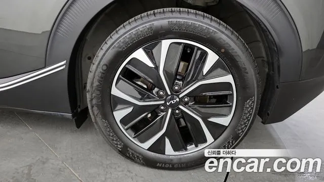 Kia EV6 id 2910877 из Кореи 15