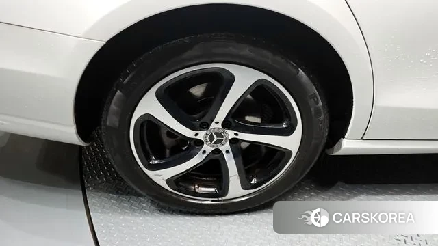 Mercedes-Benz E-Class W213 id 3484410 из Кореи 15