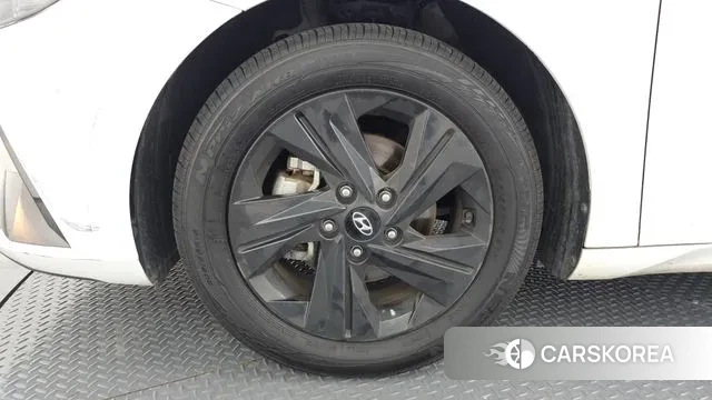 Hyundai Avante (CN7) id 3053496 из Кореи 15