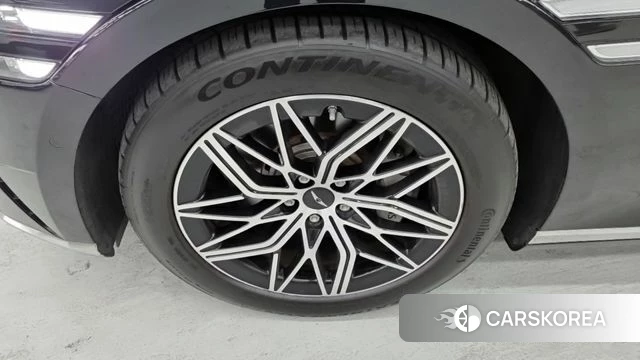 Genesis G90 (RS4) id 4292936 из Кореи 13