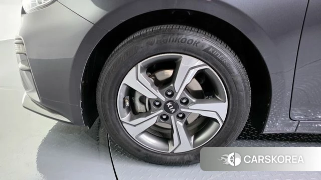 Kia Come New K3 id 3796204 из Кореи 15