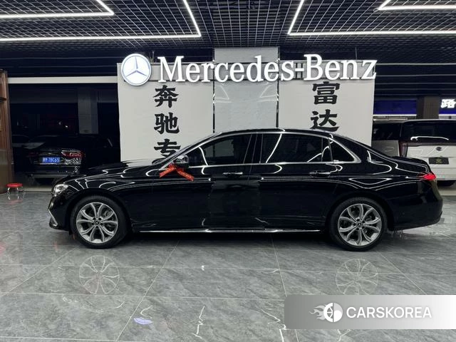 Mercedes-Benz E-class id 4219267 из Китая 5