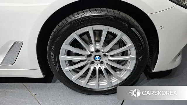 BMW 5 Series (G30) id 3054800 из Кореи 15