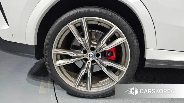 BMW X6 (G06) id 4585005 из Кореи 26