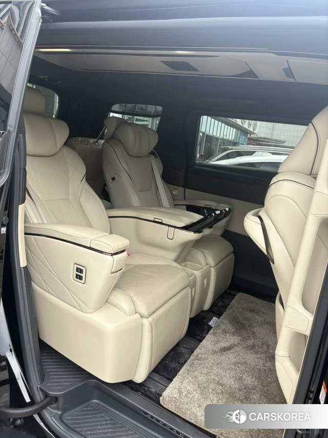 Toyota Elfa 2024 Черный из Китая, фото 6