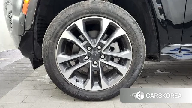 Jeep Grand Cherokee (WL) id 3596845 из Кореи 15