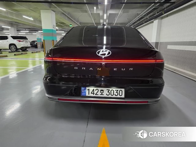 Hyundai Grandeur (GN7) id 4408452 из Кореи 7