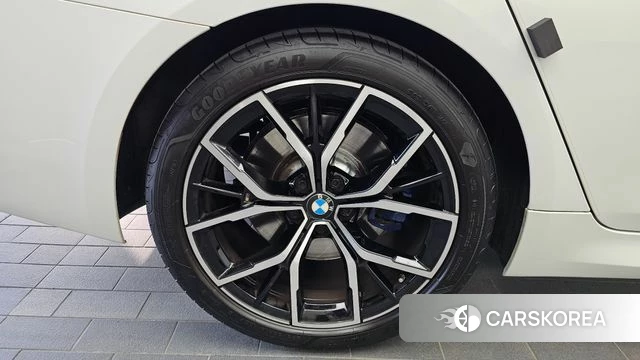 BMW 5 Series (G30) id 4779293 из Кореи 15