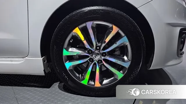 Kia All New Carnival id 3096269 из Кореи 15