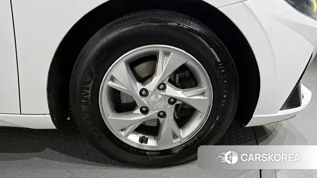 Hyundai Avante (CN7) id 3468403 из Кореи 15