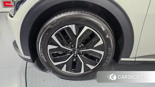 Kia EV6 id 3007645 из Кореи 15