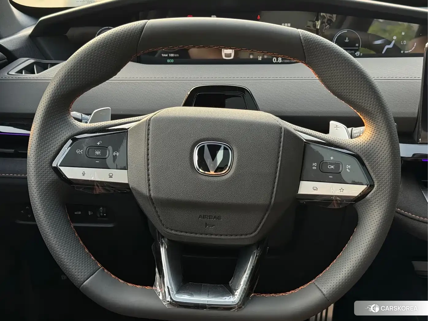 Chang'an Changan UNI-V id 4565293 из Китая 22