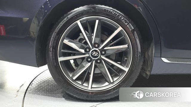 Hyundai The New Grandeur IG id 4535988 из Кореи 29