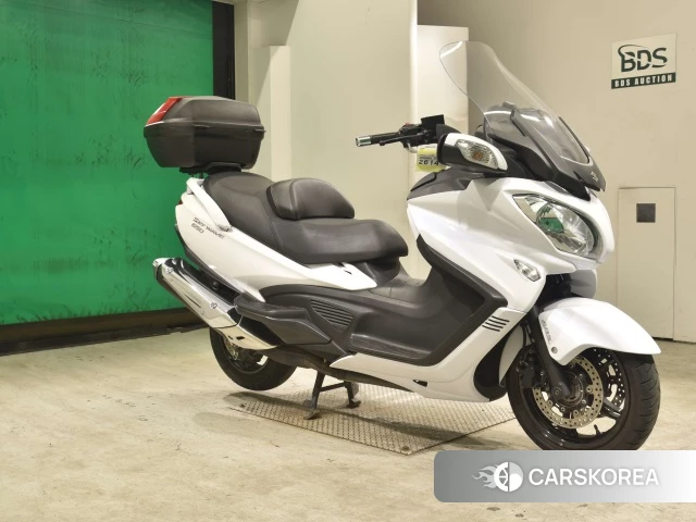 Suzuki SKYWAVE 650LX 2019 из Японии, фото 2